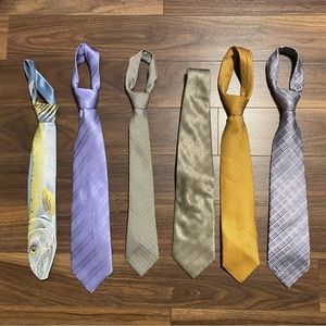 Men’s tie lot